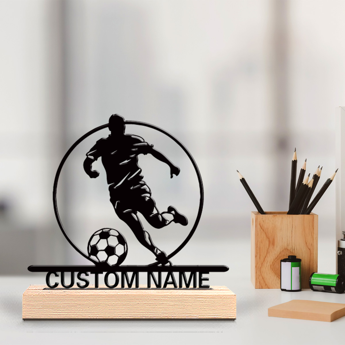 Patung Logam Pemain Sepak Bola - Home Decor Theme ulasan dan harga